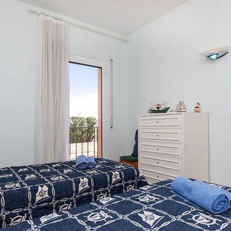 Port By Interhome *