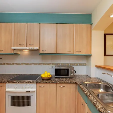 Port By Interhome Holiday home Pals